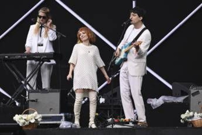 Sanremo 2026, chi sono Maria Antonietta e Colombre: la nuova coppia d'autore in gara