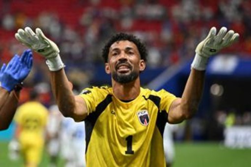 Vozinha, chi è portiere di Capo Verde che ha fermato la Spagna Vozinha, chi è portiere di Capo Verde che ha fermato la Spagna