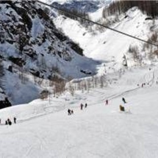 Incidente in funivia a Macugnaga, 2 feriti e 100 bloccati a monte