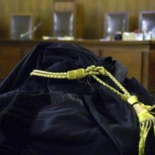 Niente ricorso in Cassazione per tabaccaio condannato per aver ucciso ladro, definitiva condanna a 1 anno e 8 mesi