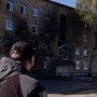Ucraina, drone russo colpisce scuola a Kiev: paura e bambini nei rifugi Ucraina, drone russo colpisce scuola a Kiev: paura e bambini nei rifugi