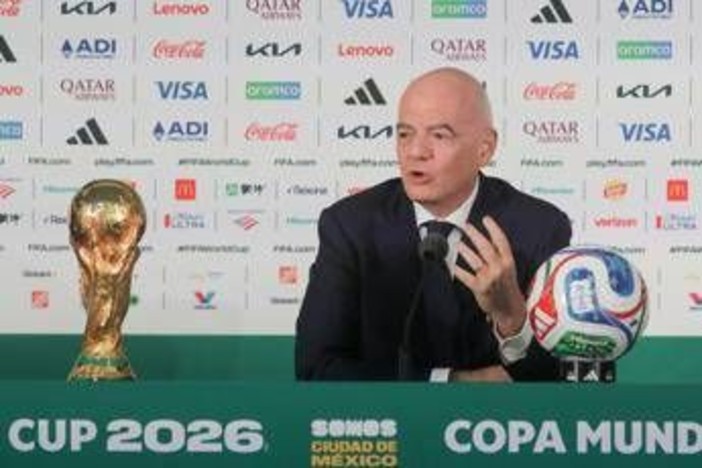 Frecciata di Infantino all'Italia: "Potremmo arrivare a 208 squadre per vedere se si qualifica" Frecciata di Infantino all'Italia: "Potremmo arrivare a 208 squadre per vedere se si qualifica"