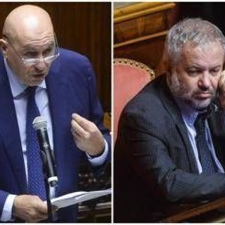 Rapporti Usa-Ue, botta e risposta social Crosetto-Borghi: "Se non capisci un tweet..." Rapporti Usa-Ue, botta e risposta social Crosetto-Borghi: "Se non capisci un tweet..."