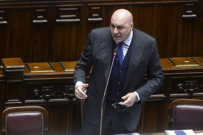 Ucraina, Crosetto “Il piano Usa è molto duro con Kiev, ma è un inizio”