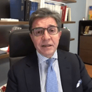 Oncologo De Laurentii: 'prevenzione terziaria abbassa recidive cancro seno'