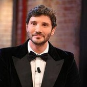 Lutto per Stefano De Martino: è morto il padre Enrico, il suo primo maestro