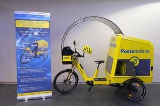 Poste, nuovi prototipi di cargo e-bike per consegnare pacchi nei centri storici Poste, nuovi prototipi di cargo e-bike per consegnare pacchi nei centri storici