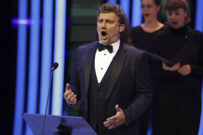 Dall’Opera al jazz, su Tivùsat si celebrano le più grandi voci del momento Dall’Opera al jazz, su Tivùsat si celebrano le più grandi voci del momento