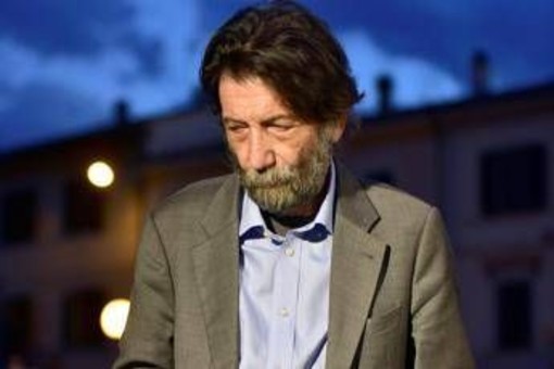 Sanremo 2025, Cacciari: &quot;Il Papa all'Ariston? Non mi è piaciuto, mi sfugge il senso&quot;