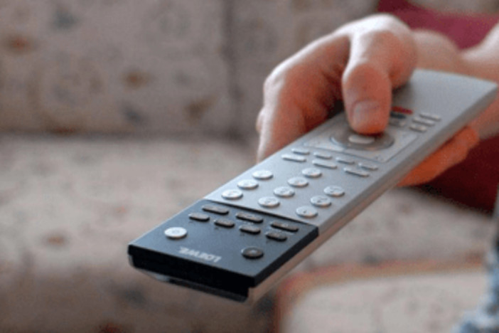 Ascolti tv, Màkari 4 su Rai1 vince prime time di domenica