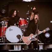 Foo Fighters, a Milano la macchina perfetta del rock