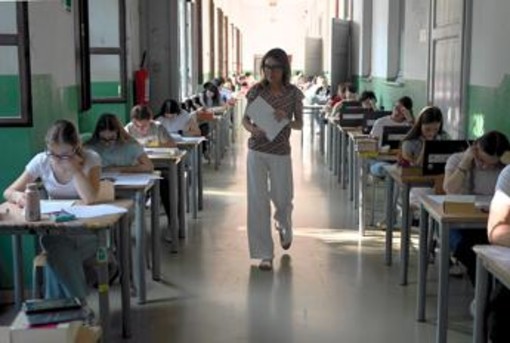 Il regista di 'Notte prima degli esami 3.0' agli studenti: ''Passate la serata con gli amici, ricorderete per sempre questo momento''