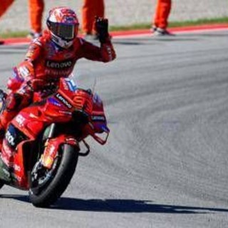 MotoGp Catalogna, vince ancora Marc Marquez: è l'ottava Sprint consecutiva