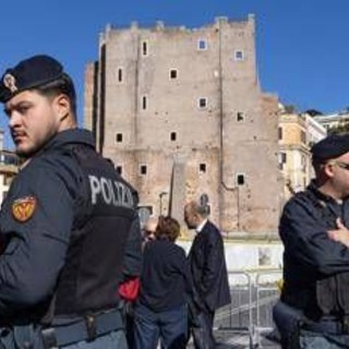 Crollo Torre dei Conti, lutto cittadino oggi a Roma per operaio morto