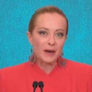 Ue, Meloni: &quot;Non è più tempo di accordi innaturali e mediazioni al ribasso&quot;