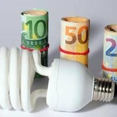 Bollette, carburante e... centri estivi: tutti gli aumenti dell'estate Bollette, carburante e... centri estivi: tutti gli aumenti dell'estate
