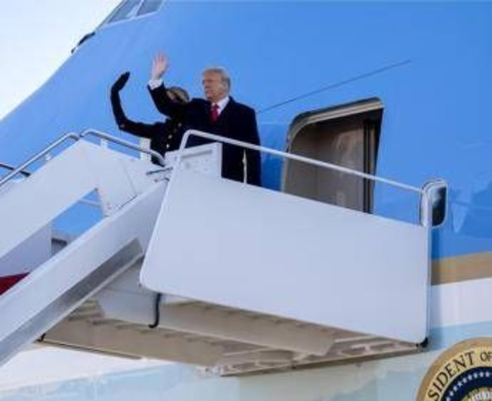 Trump oggi a Roma per funerali Papa Francesco: &quot;Avrò incontri con i leader&quot;