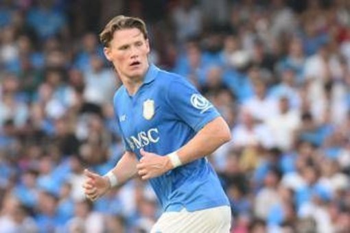 Napoli, McTominay si opera: ecco quando tornerà in campo