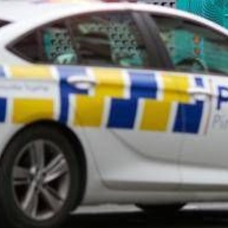 Fabergé di James Bond inghiottito da un ladro recuperato in Nuova Zelanda Fabergé di James Bond inghiottito da un ladro recuperato in Nuova Zelanda