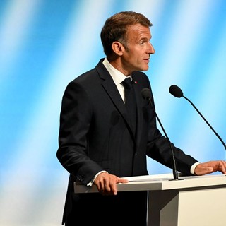 Ue, Macron “Ritrovare coraggio dei fondatori contro il ritorno dei nazionalismi”
